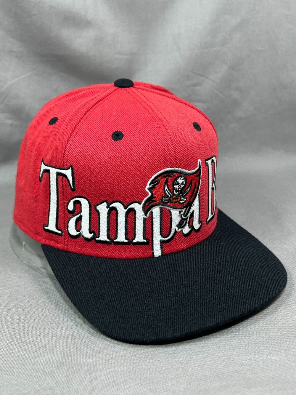 Tampa Bay Buccaneers Reebok NFL Hat Spellout Bucs Flag Red Black Snapback Cap